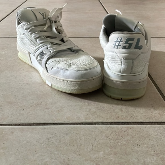 LOUIS VUITTON LV Trainer white sneakers - Picture 3 of 4